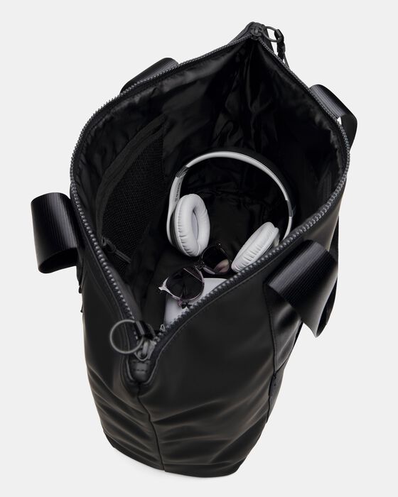 UA Luna image number 2