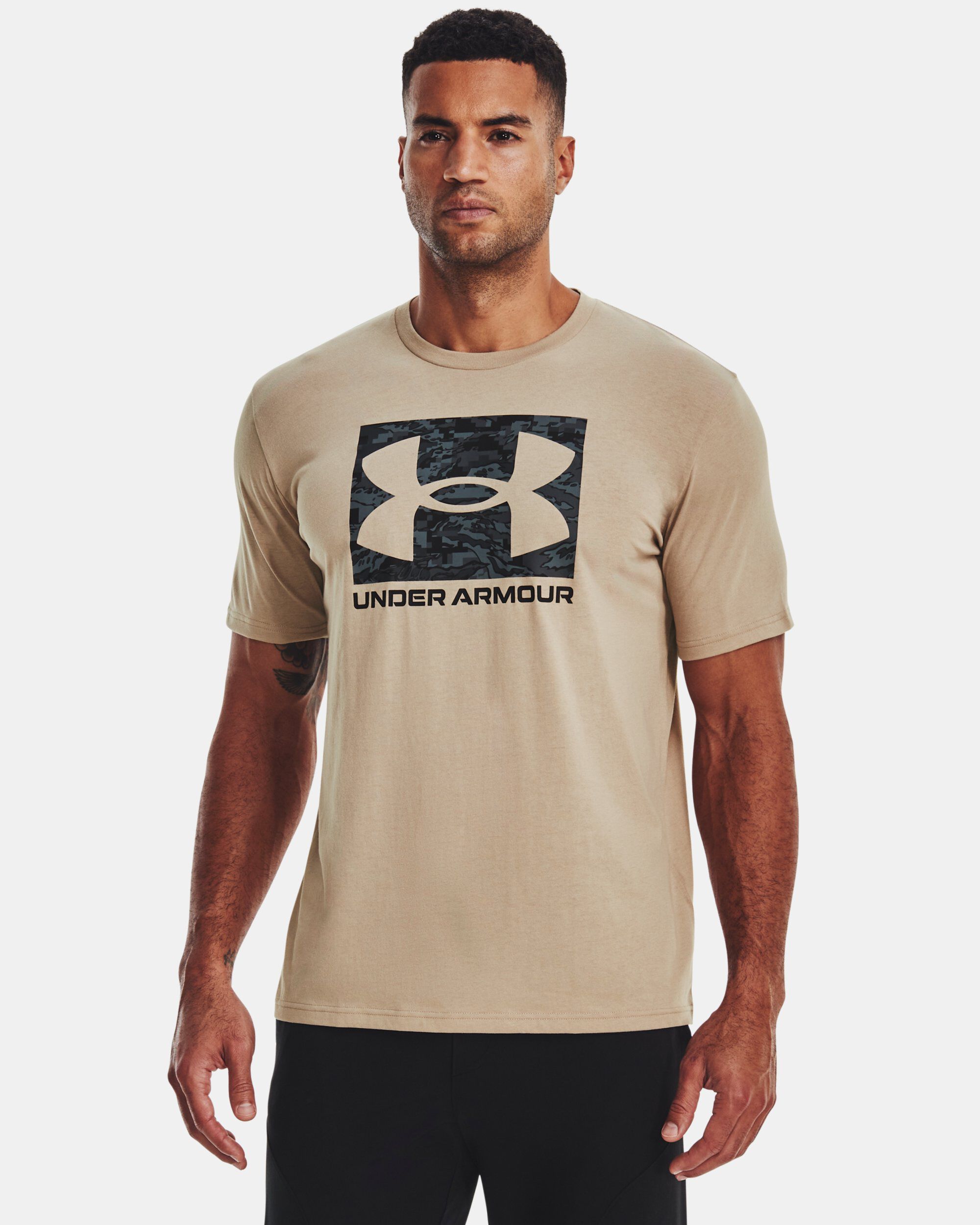 Camo under clearance armour t shirt