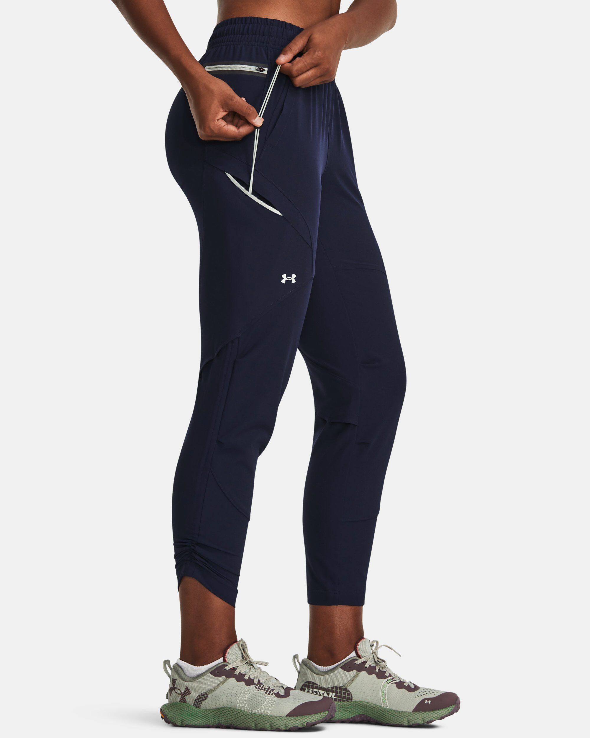 Under armour warm up pants top women's