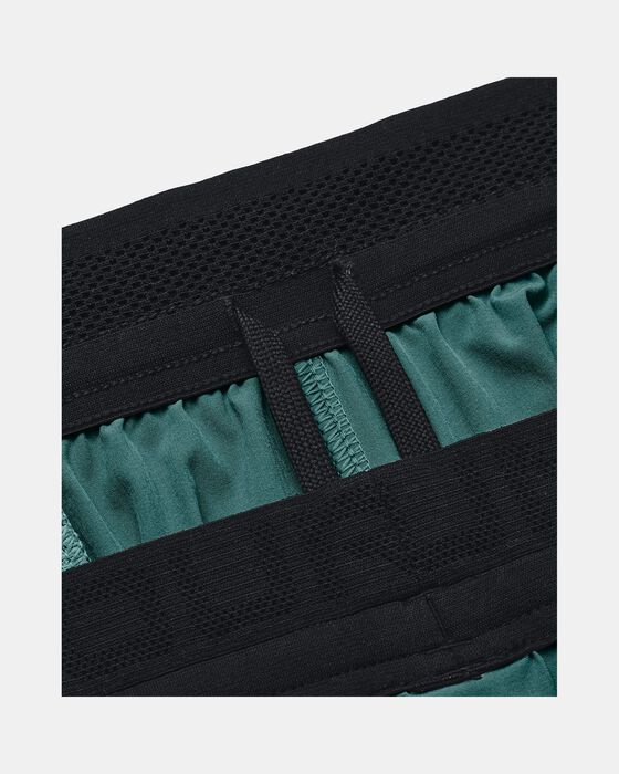 UA ArmourPrint Peak Woven image number 4