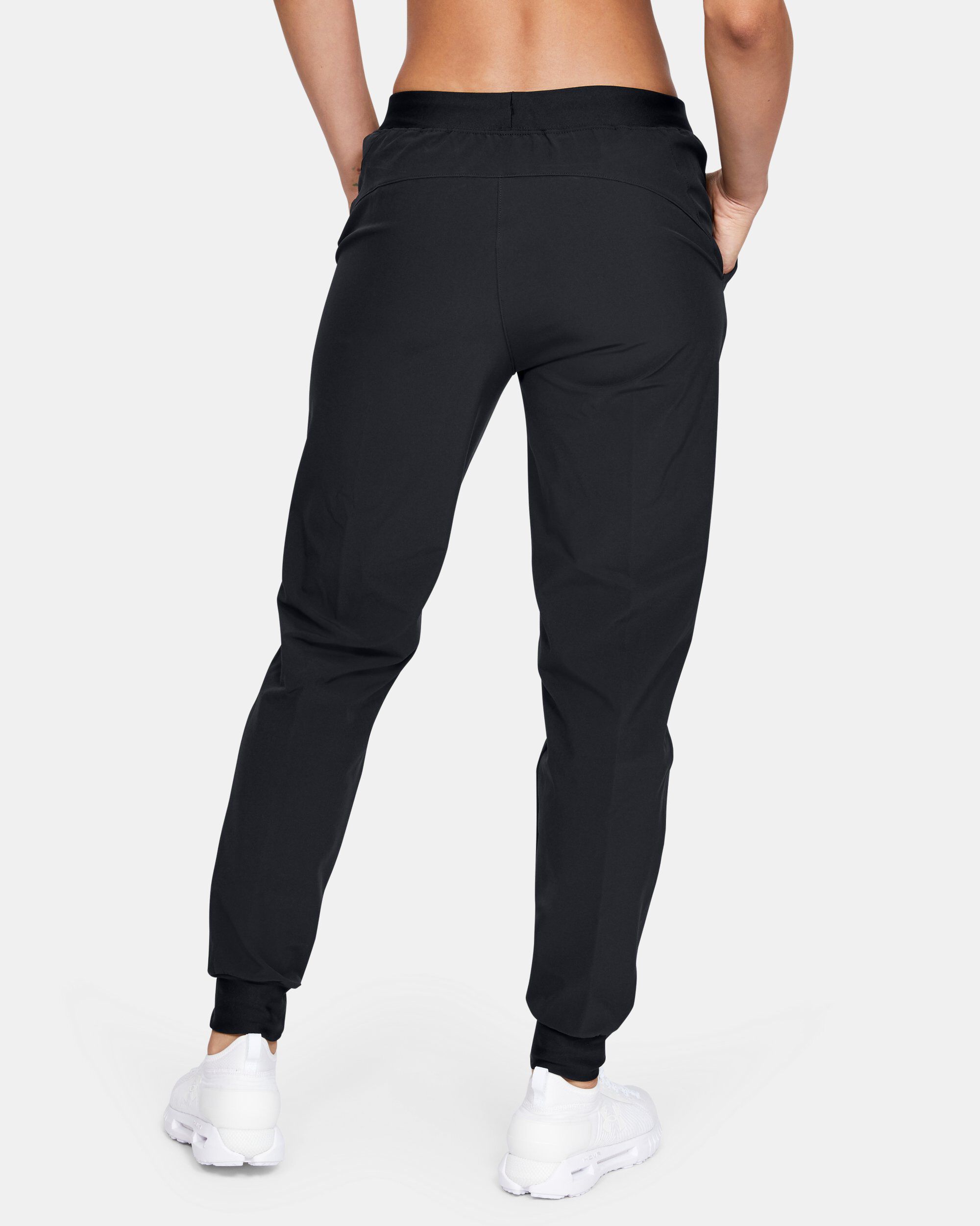 Buy Women's UA Armour Sport Woven Pants Black in Dubai, UAE | Under Armour