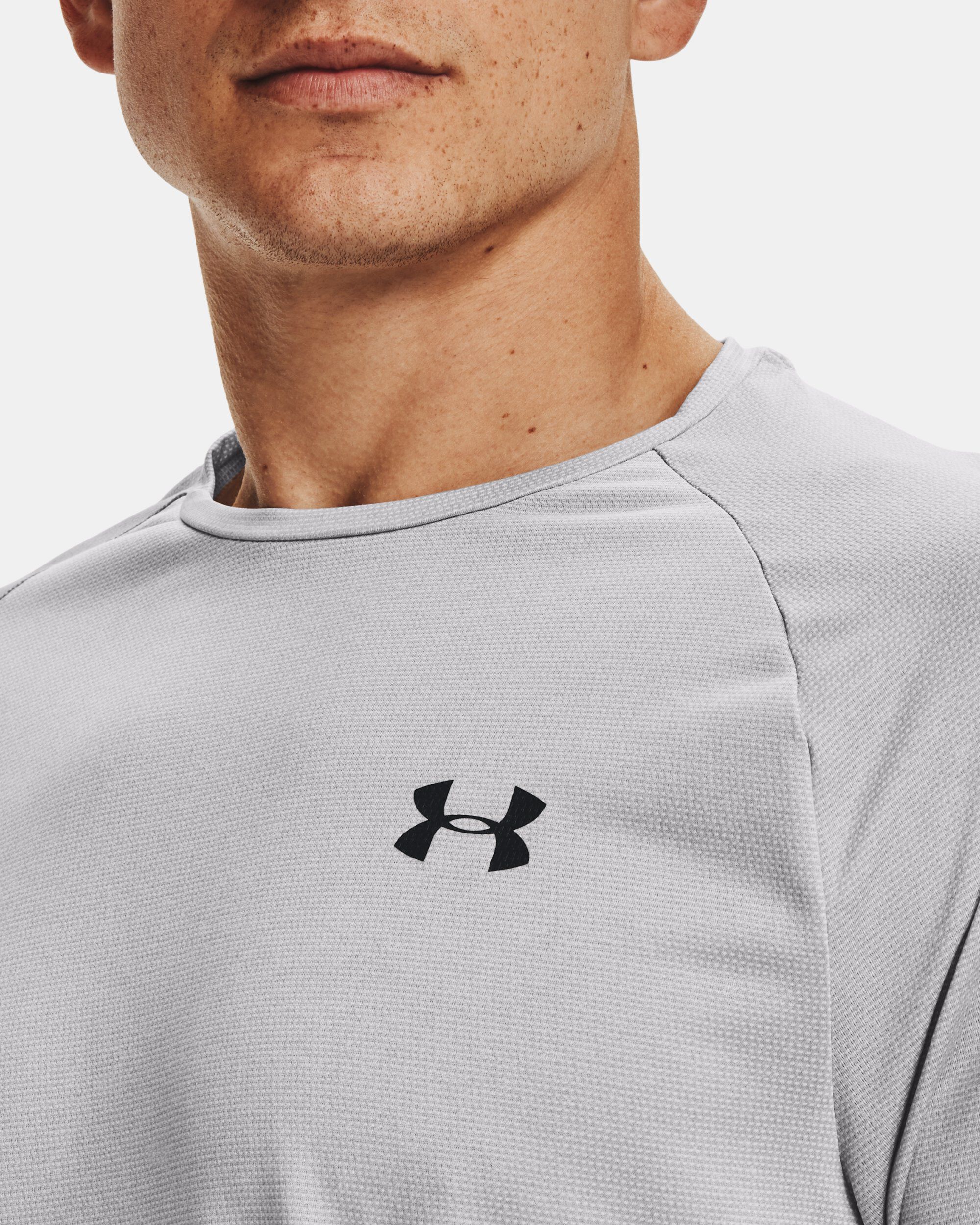 Under Armour Men s UA Tech 2.0 Textured Short Sleeve T Shirt Blue