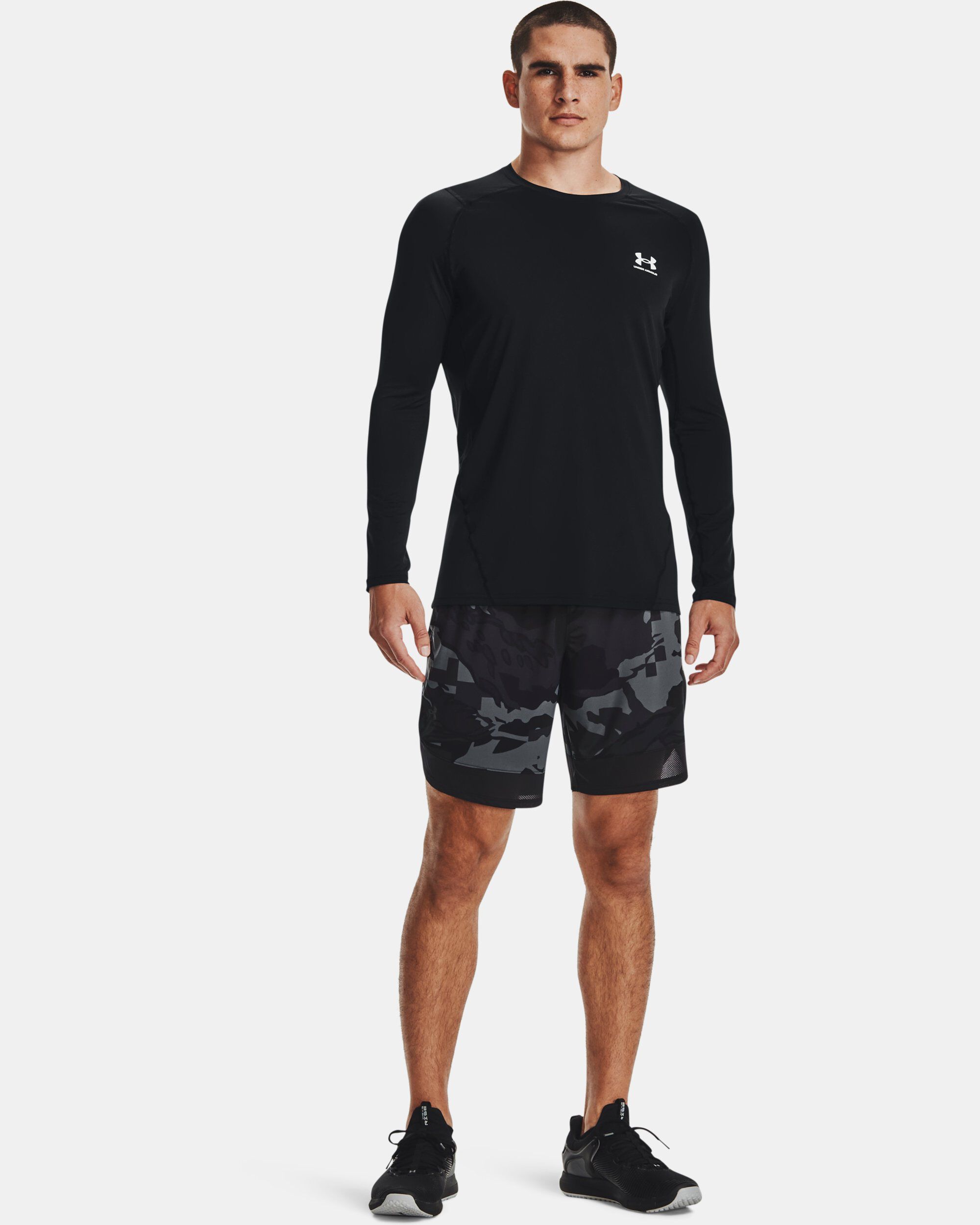 Men s UA Train Stretch Camo Shorts