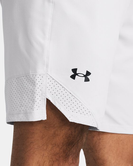 Men's UA Vanish Woven Shorts image number 3