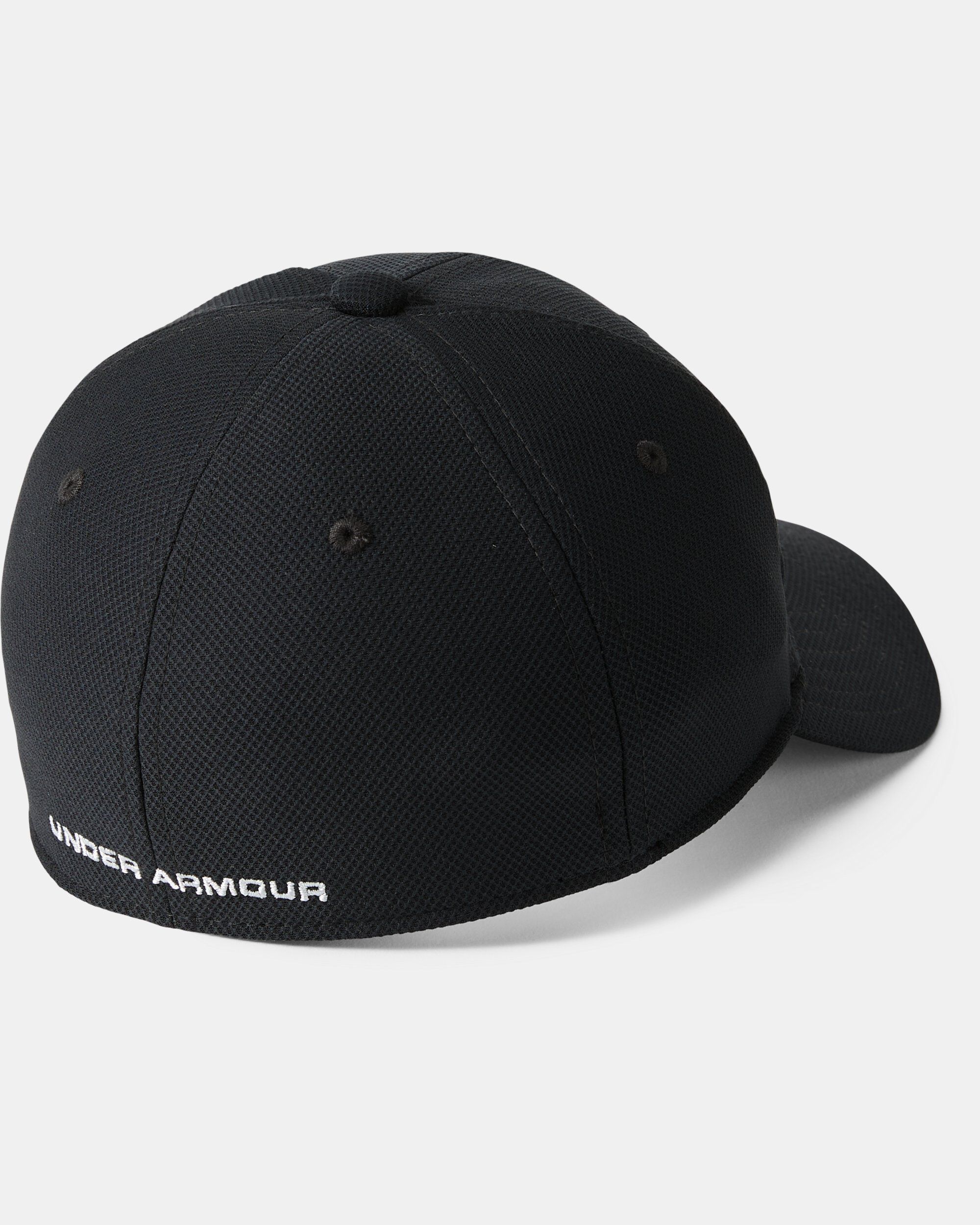 Black under outlet armour hat