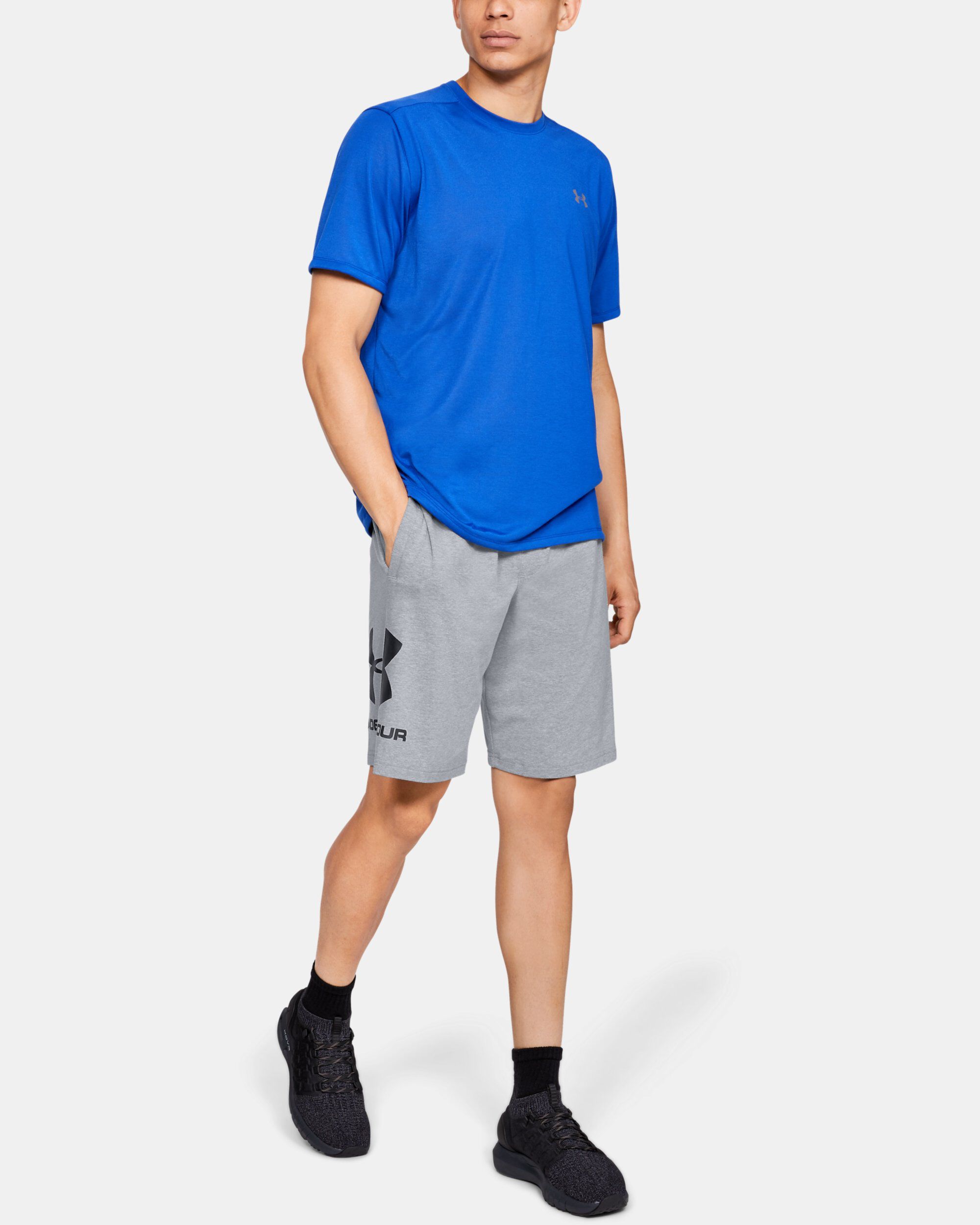Under Armour Men s UA Sportstyle Cotton Graphic Shorts Metallic in