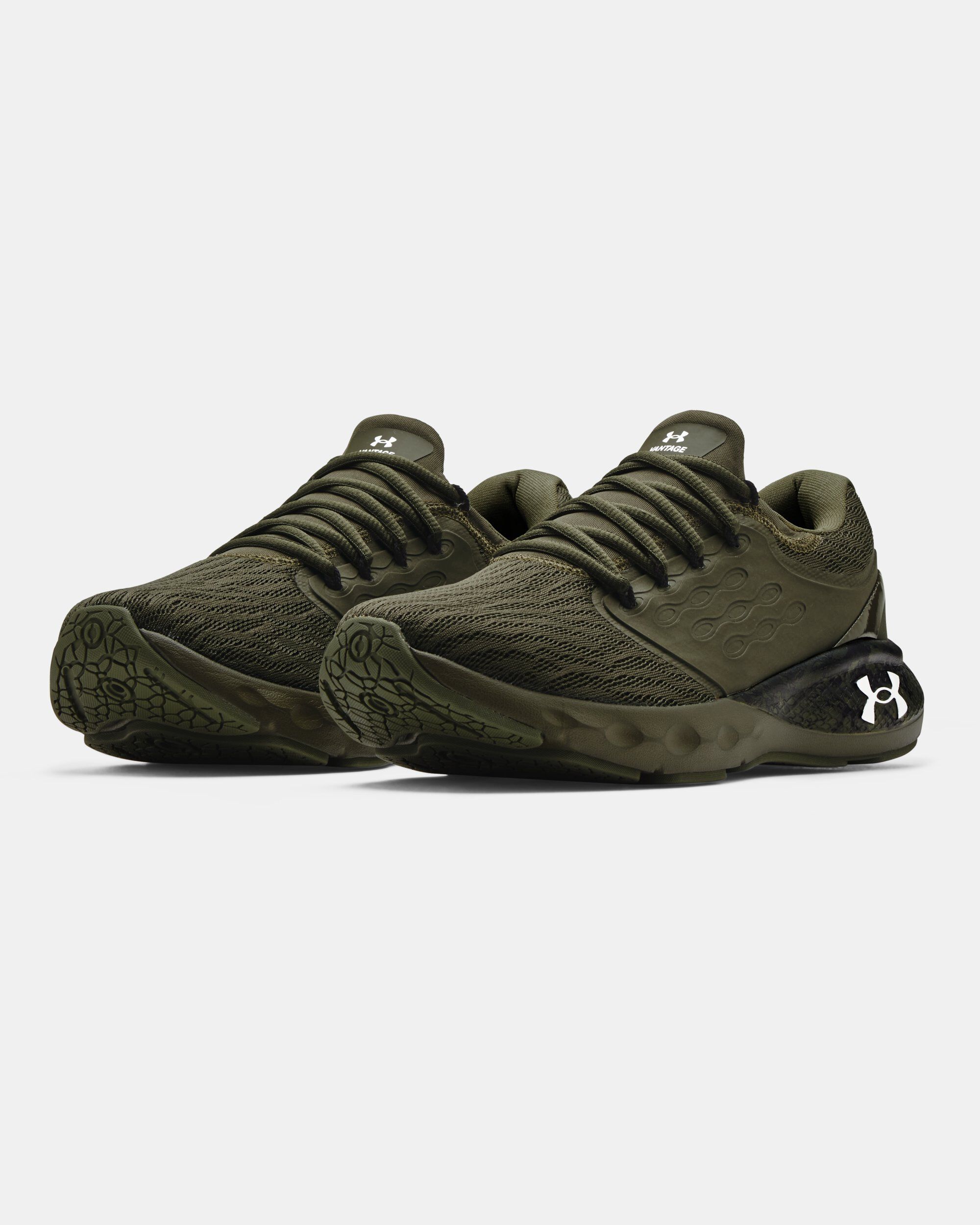 under armour charged vantage camo running shoes