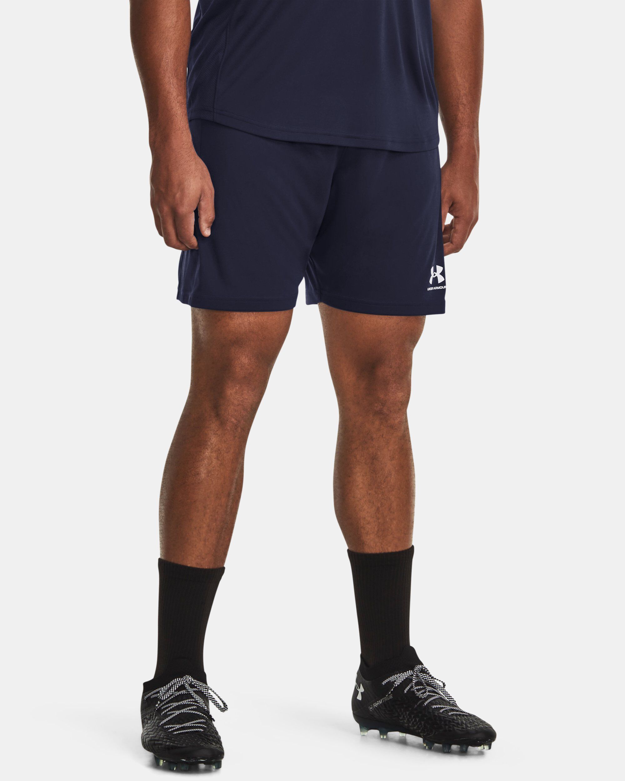 Under armour online challenger shorts mens