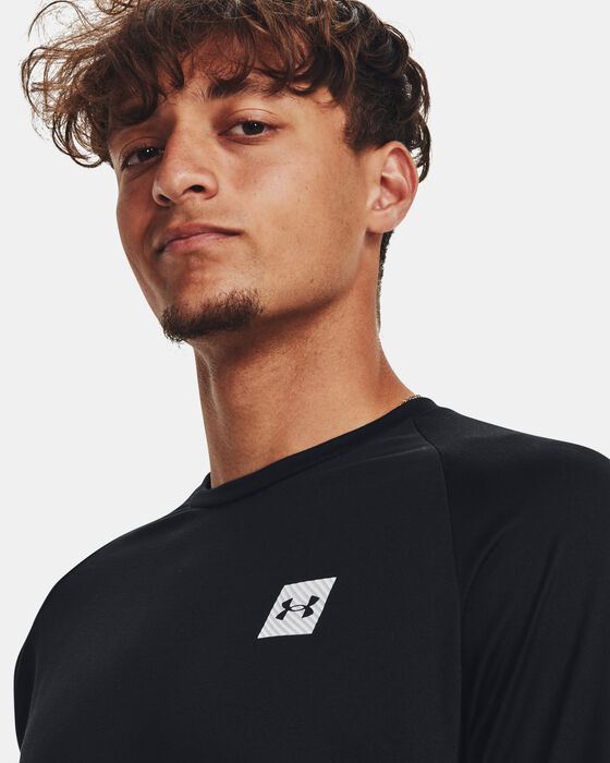 UA Tech&trade; Print Fill image number 3