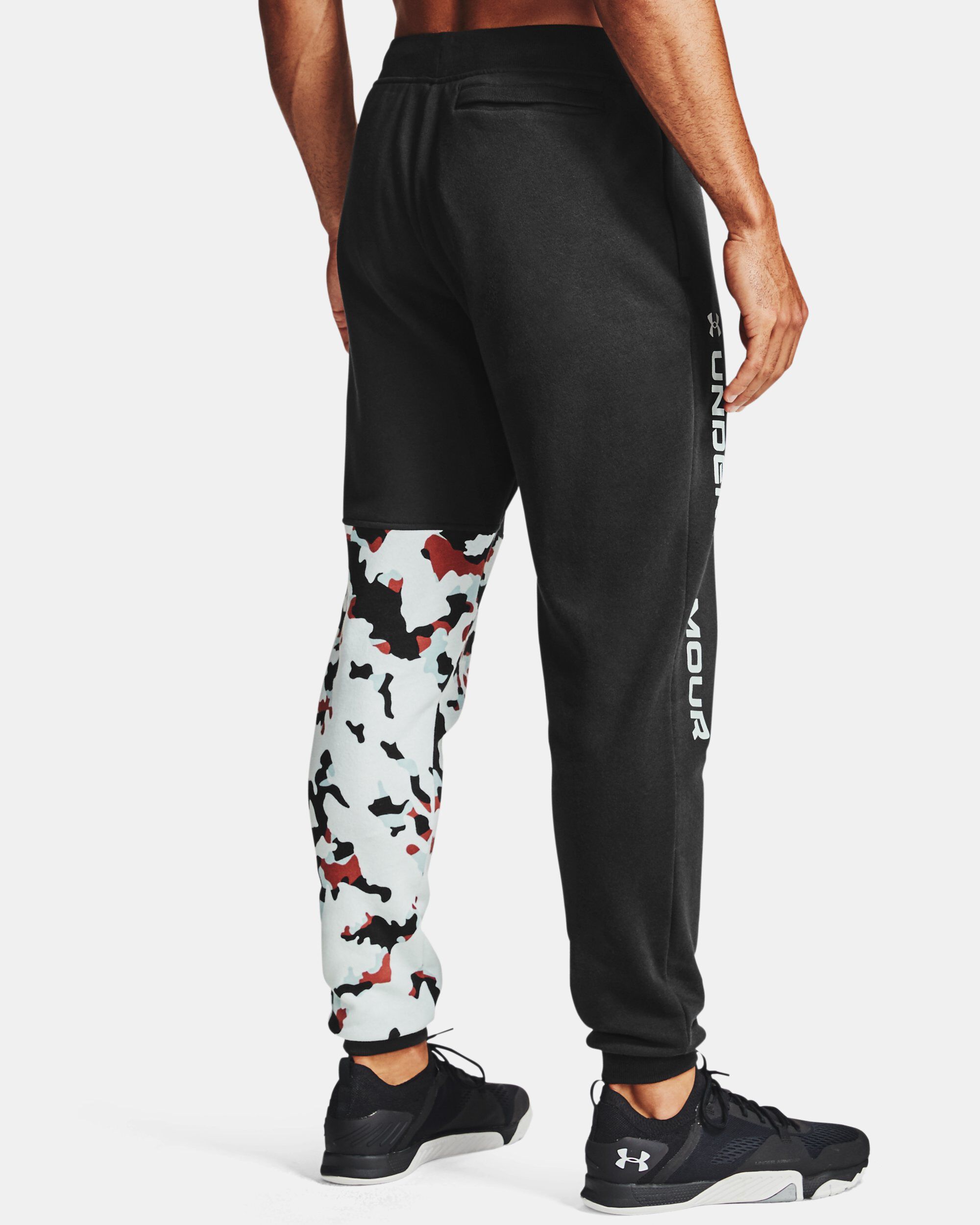 Camo tracksuit bottoms mens 2025