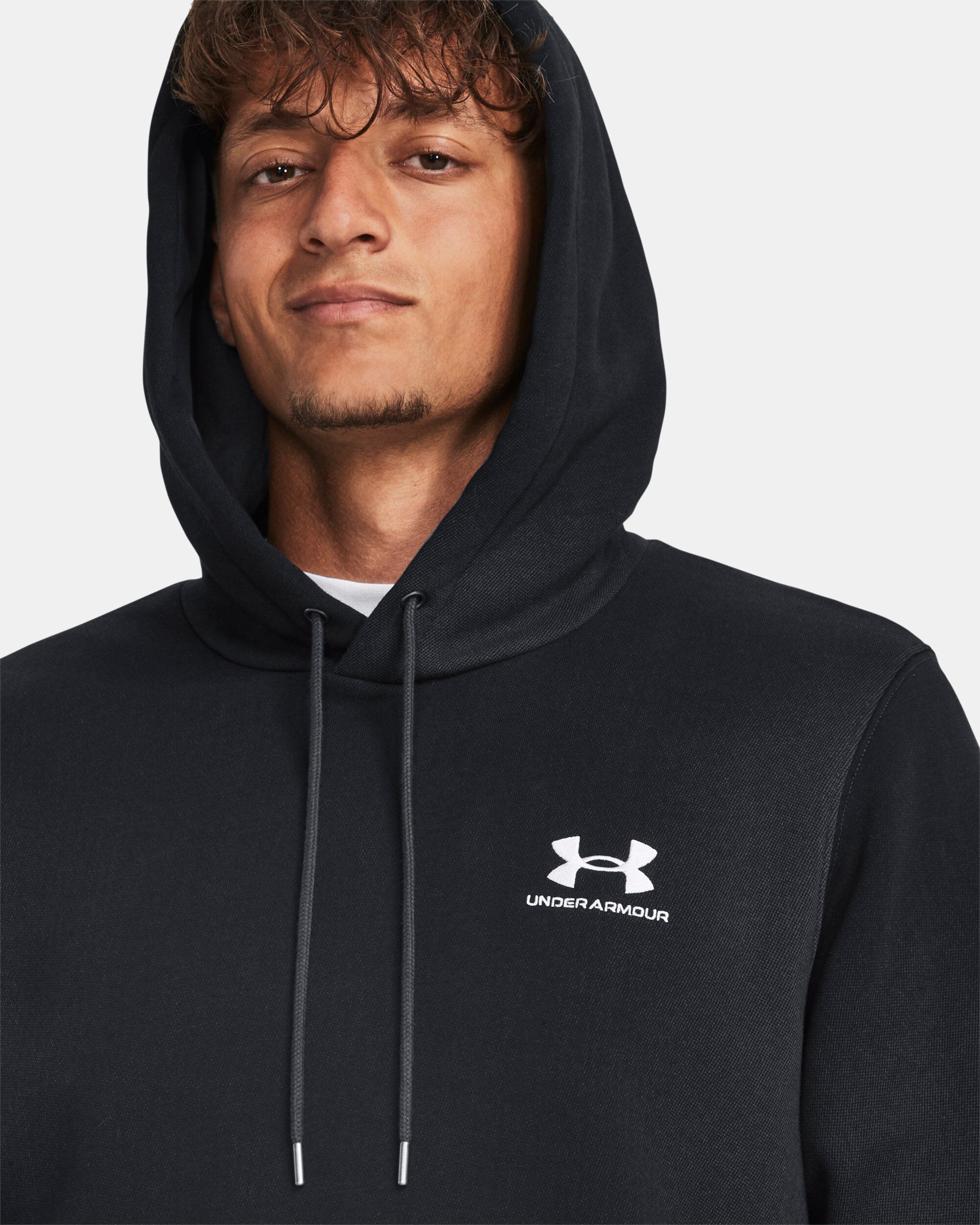 Under shop armour pullover