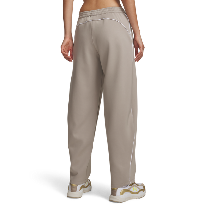 UA Knit image number 2