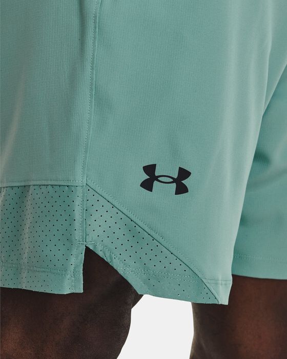 Men's UA Vanish Woven Shorts image number 3