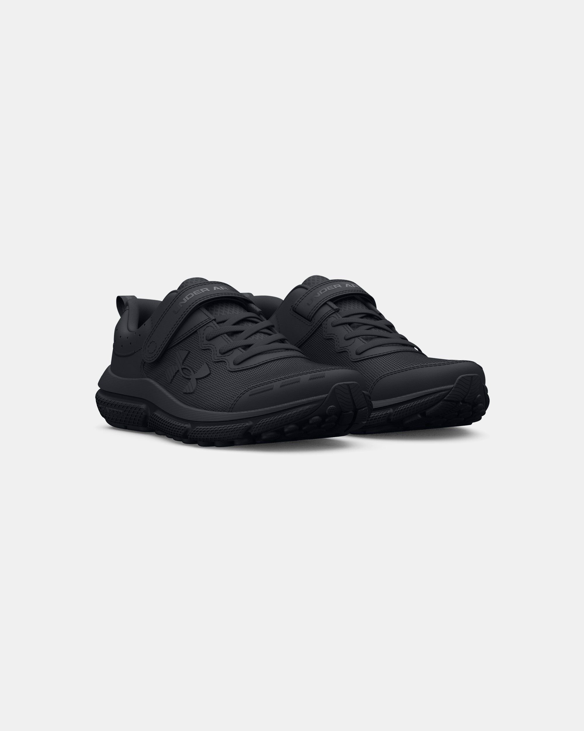 Boys black under armour shoes on sale