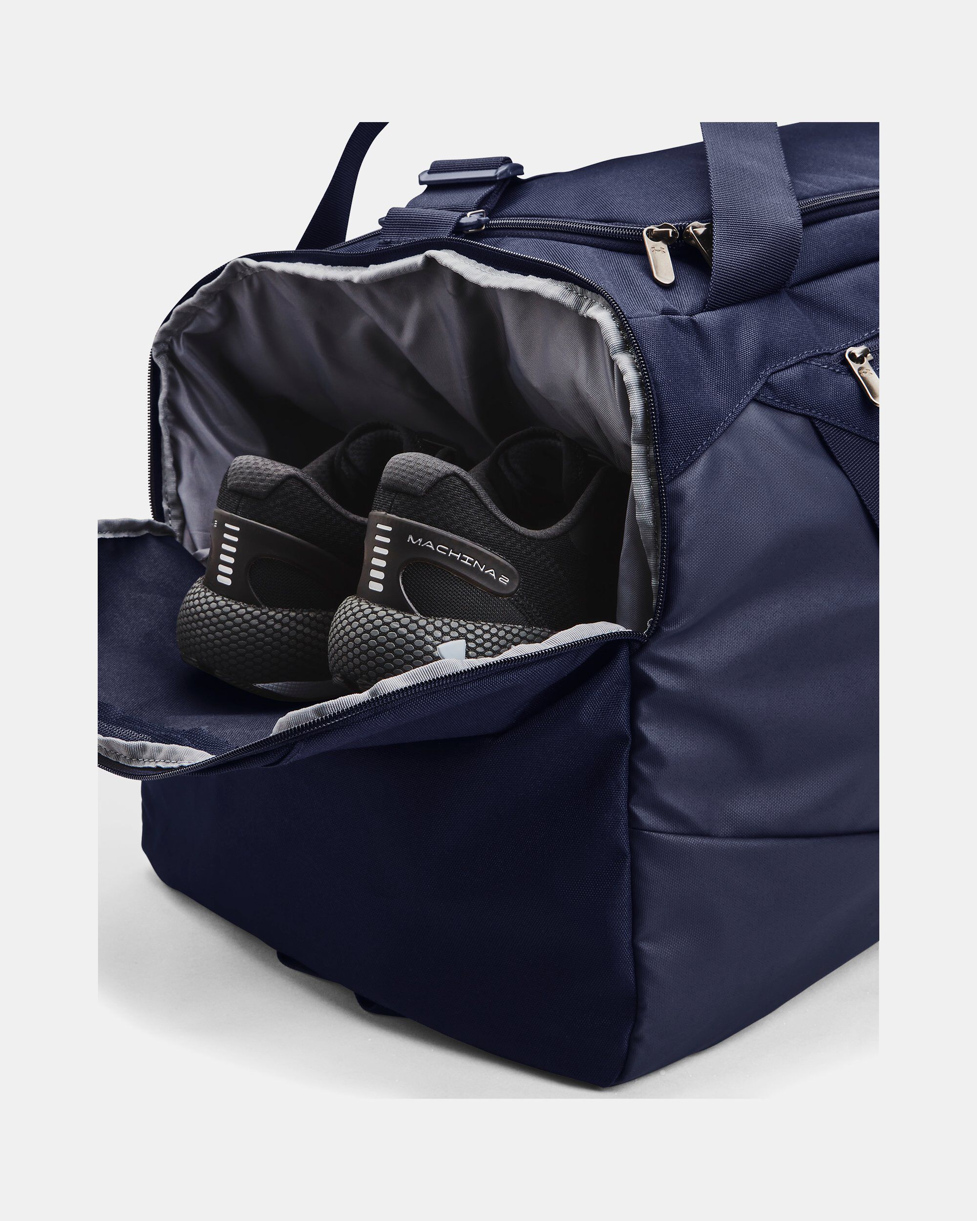 Under armour large team duffel bag hotsell