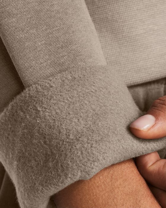 UA أيقون فليس UA أيقون فليس image number 2