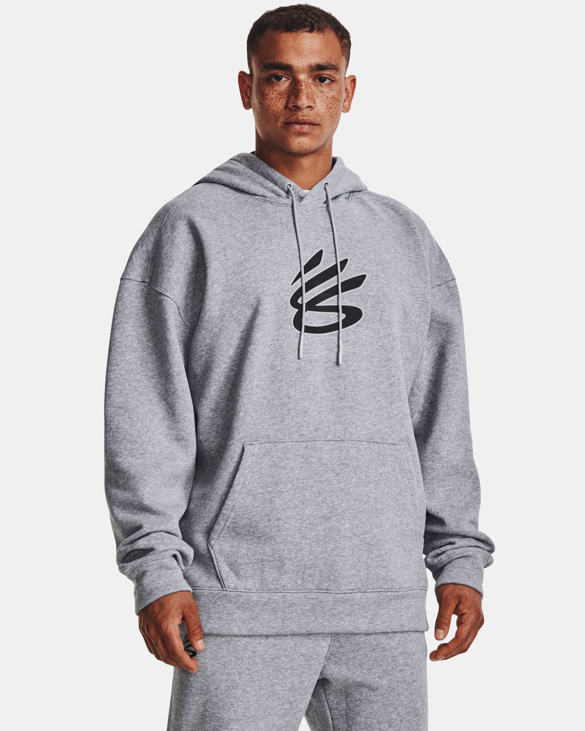 Buy Men s Curry Big Splash Hoodie Grey in Dubai UAE Under Armour