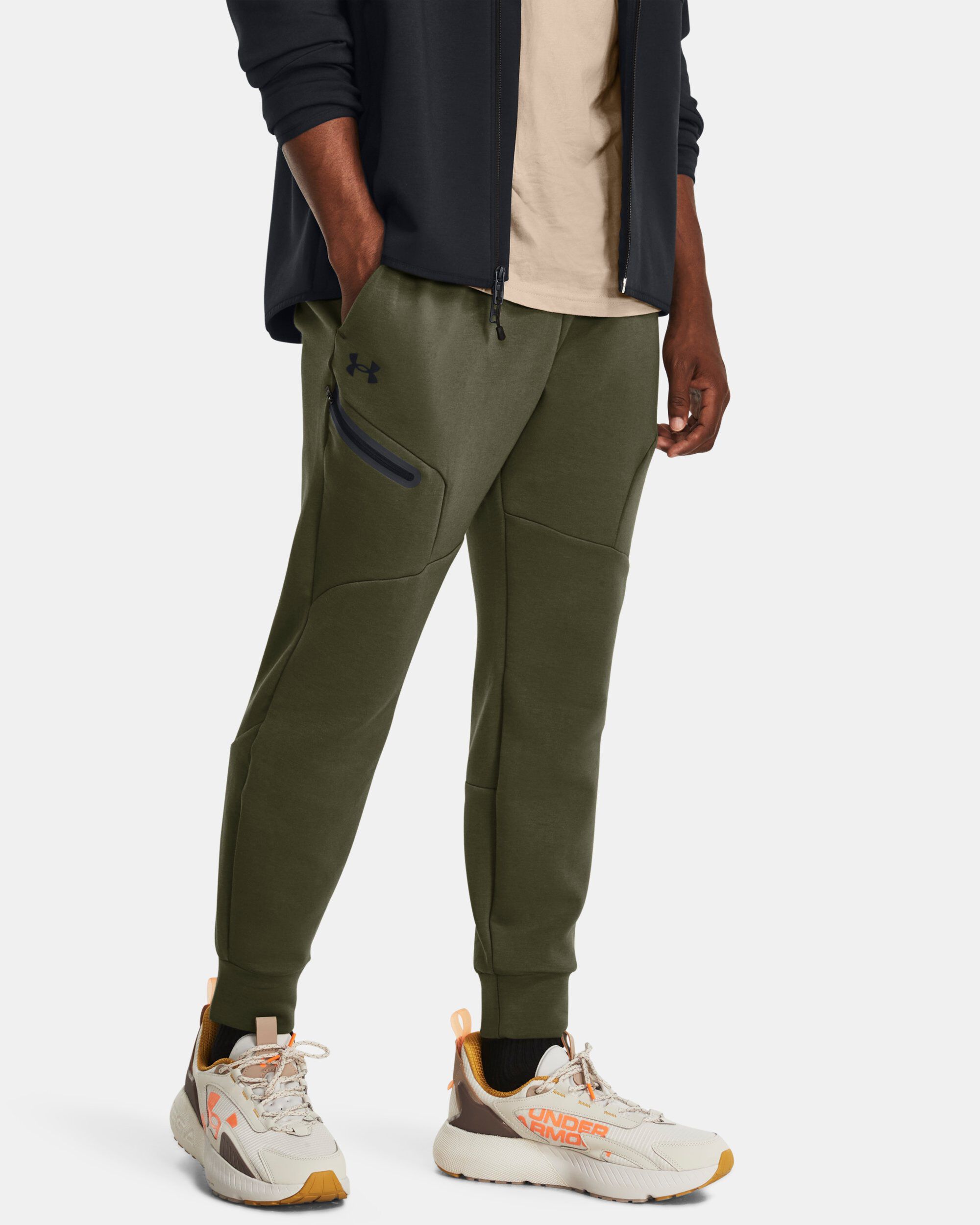 Buy Men s UA Unstoppable Fleece Joggers Green in Dubai UAE Under Armour