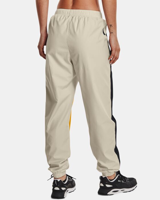 Women's UA RUSH™ Woven Pants image number 1