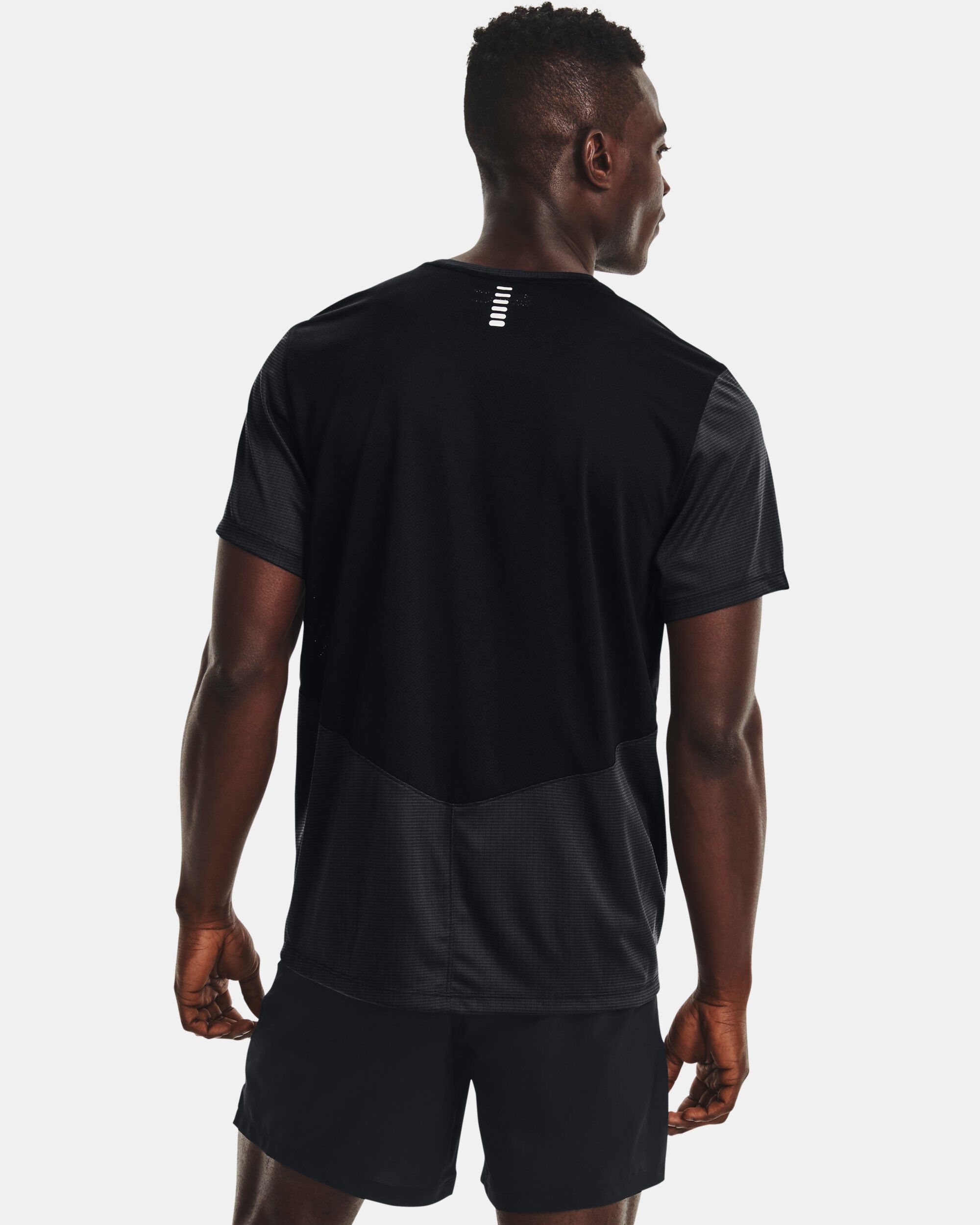 Under Armour Men s UA Speed Stride 2.0 T Shirt Black in Dubai UAE
