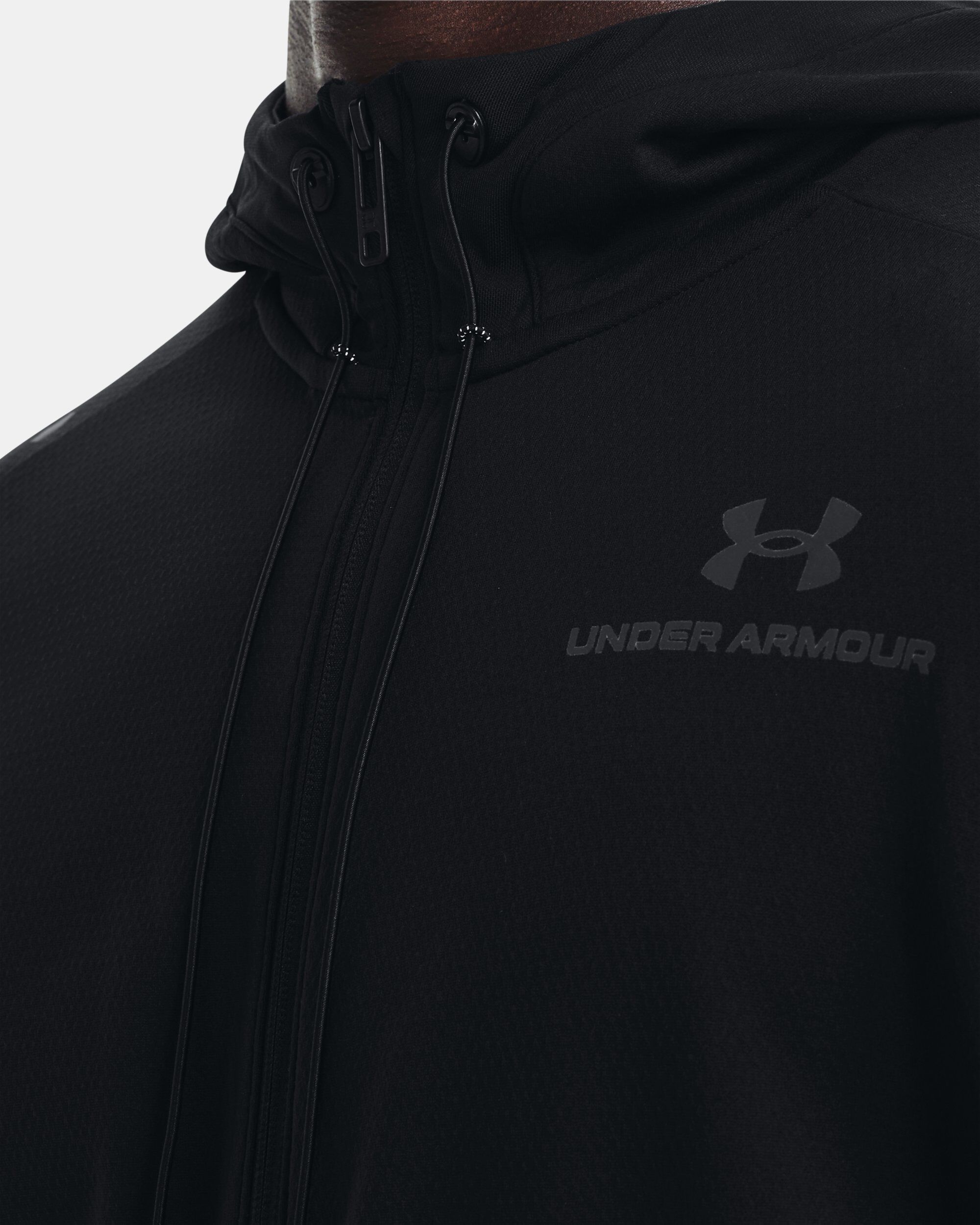 Under armour black deals hoodie