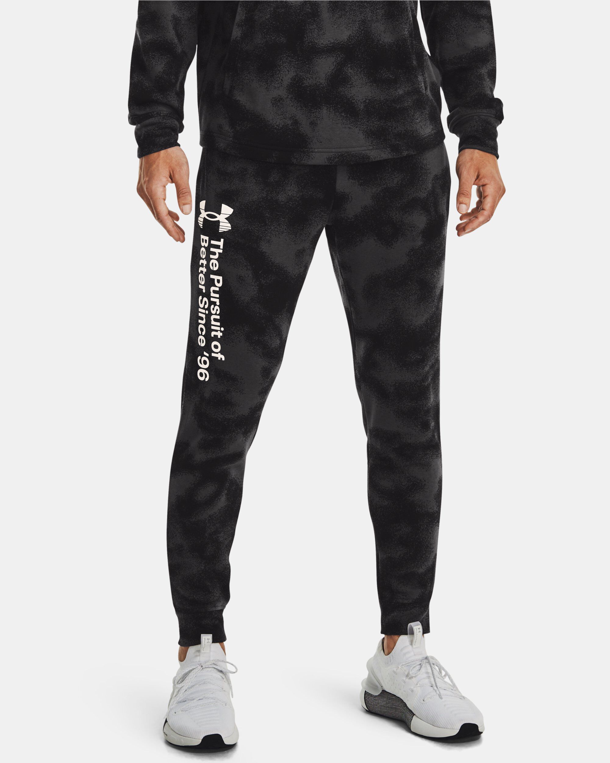 Under armour sports joggers online
