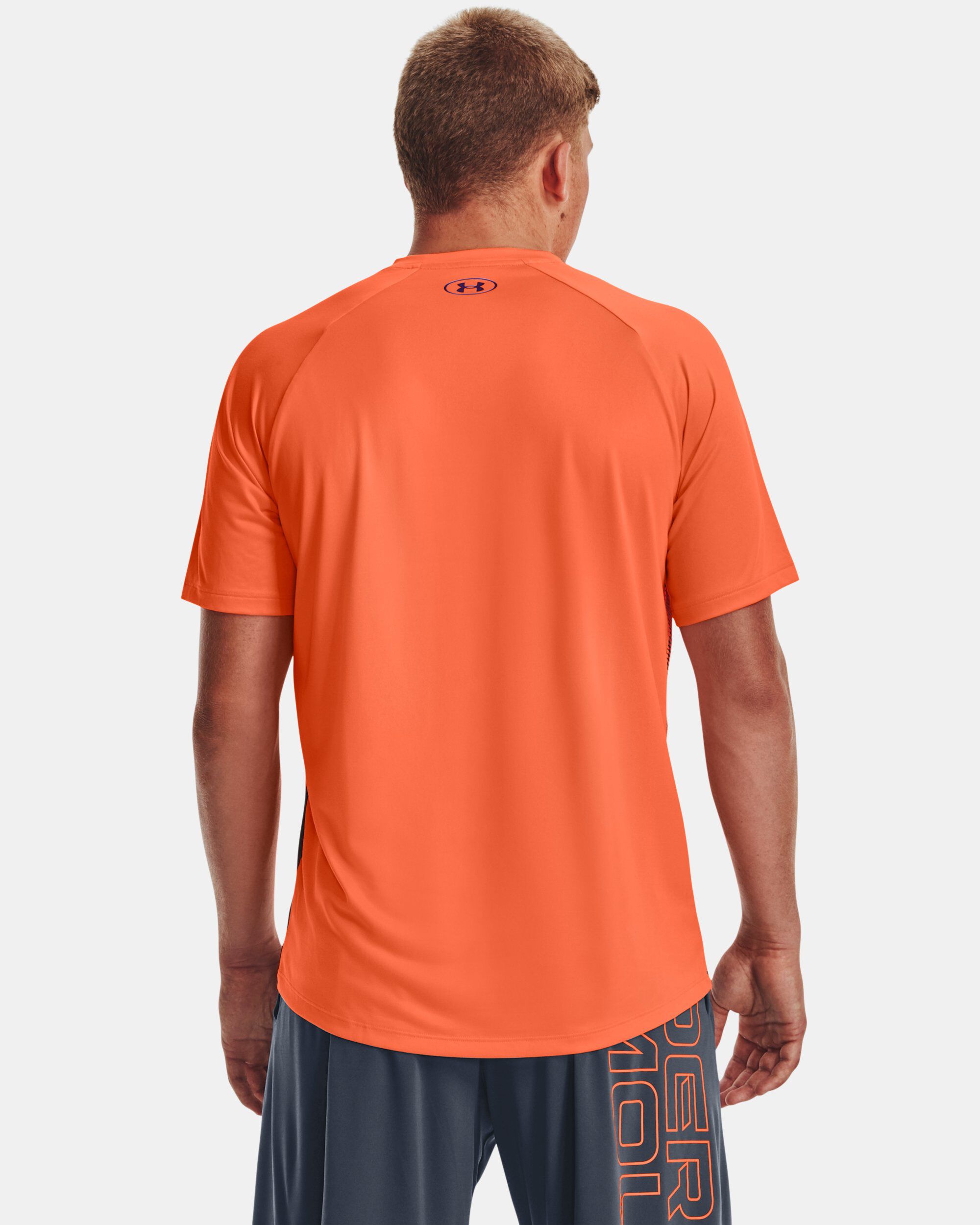 Orange under armour t store shirt