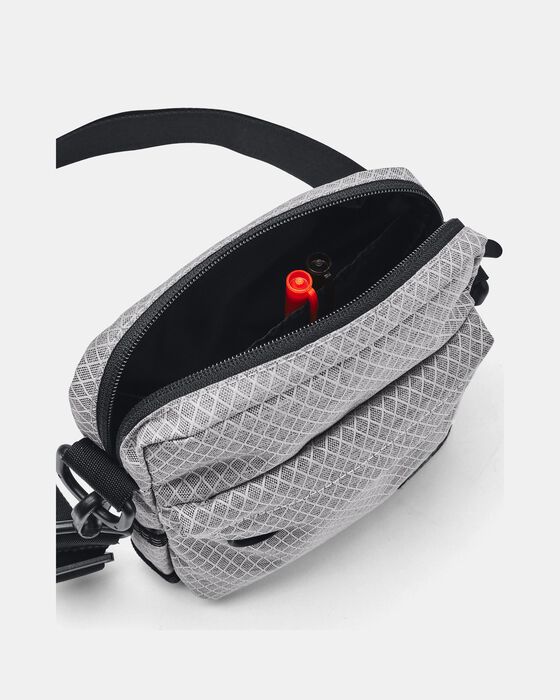 UA لاودون ريبستوب كروس بودي image number 3