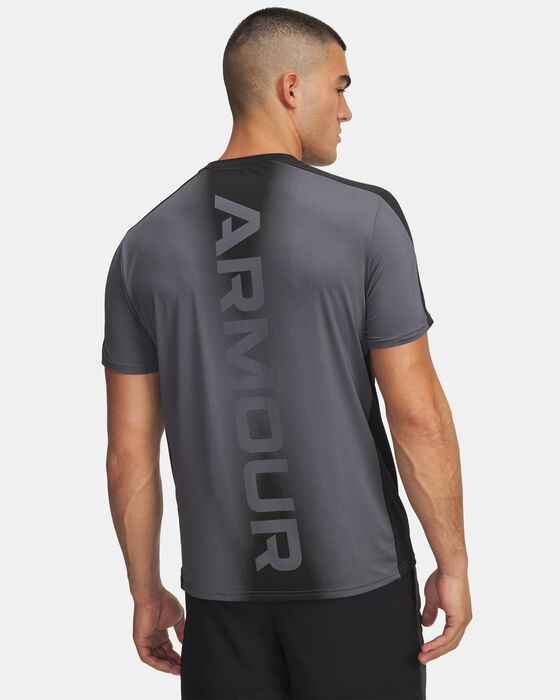 HeatGear&reg; Wordmark image number 1