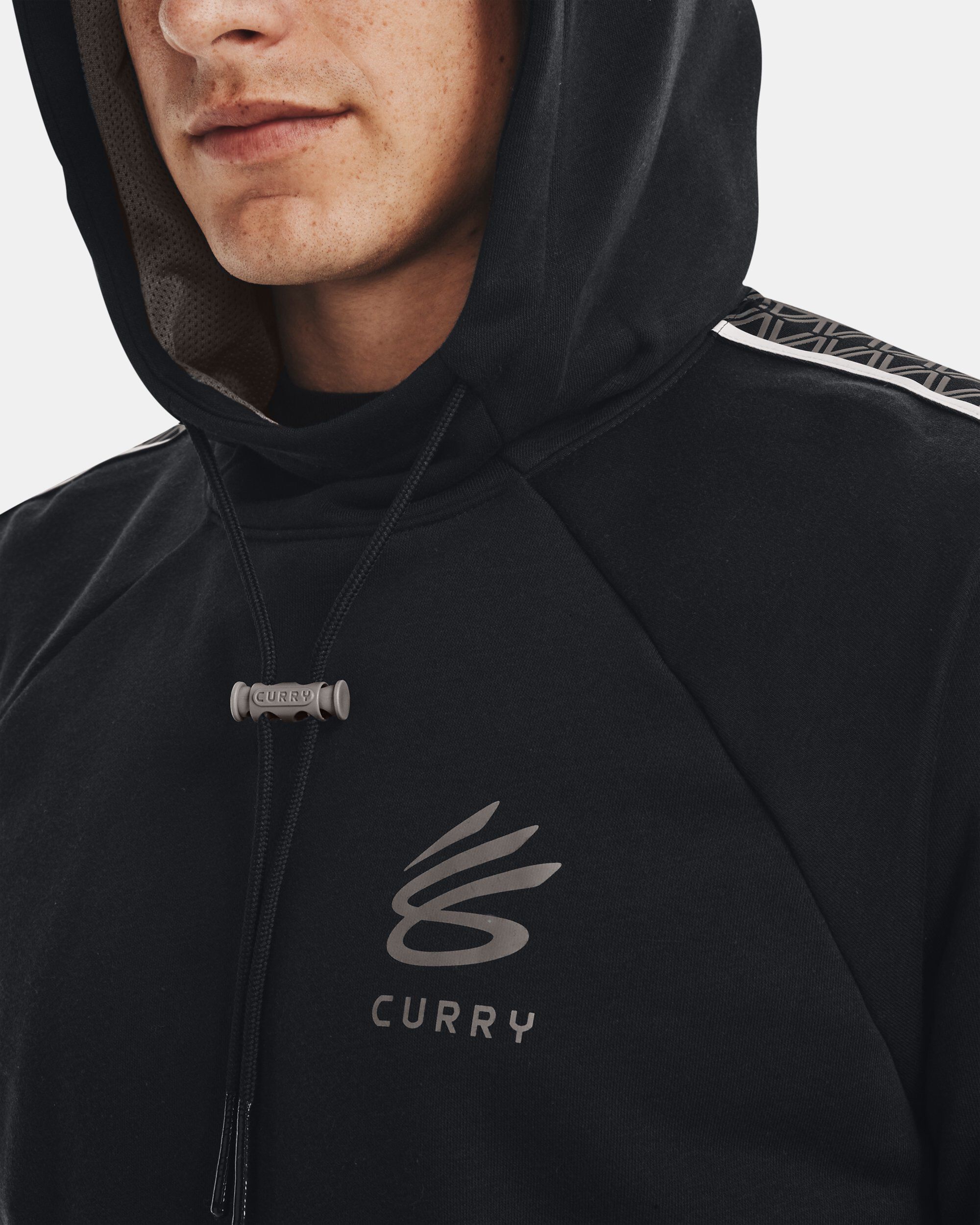 Under armour sales black hoodie