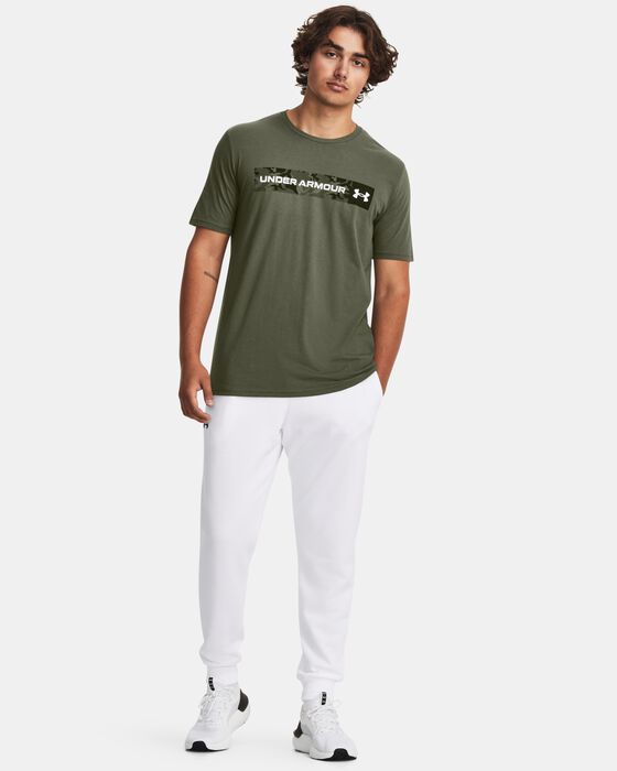 UA Camo Chest Stripe image number 2